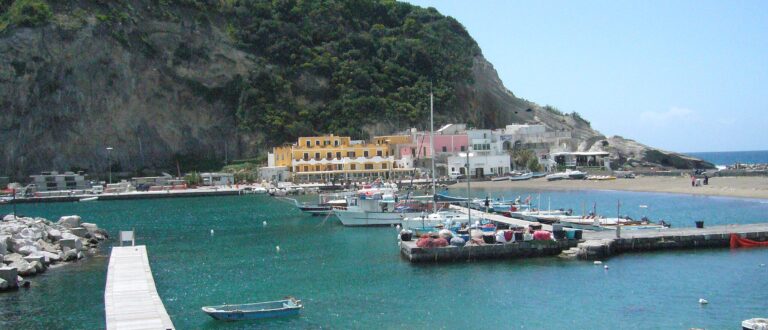 2048px Ischia SantAngelo   panoramio 1 768x330