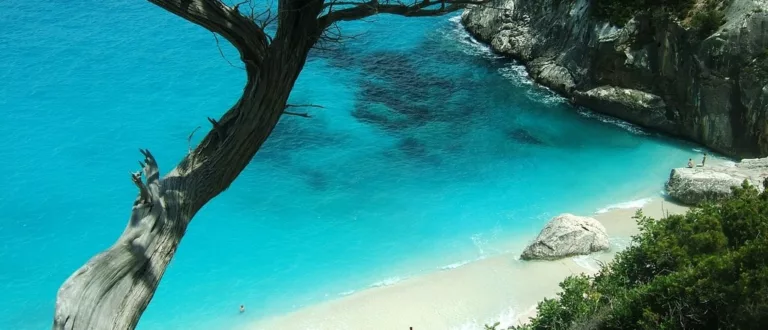 Cala Goloritze spiaggia 768x330