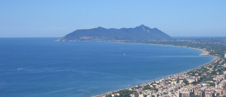 Terracina vista01 768x330