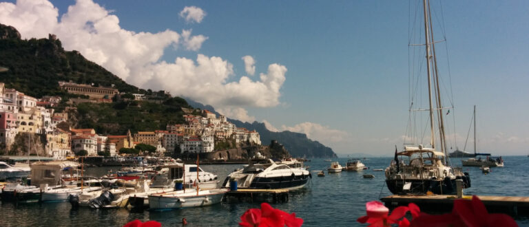 amalfi boat 768x330