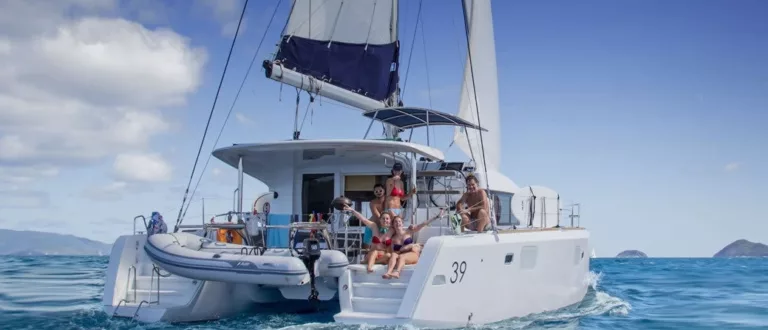 Holder Yacht Charter